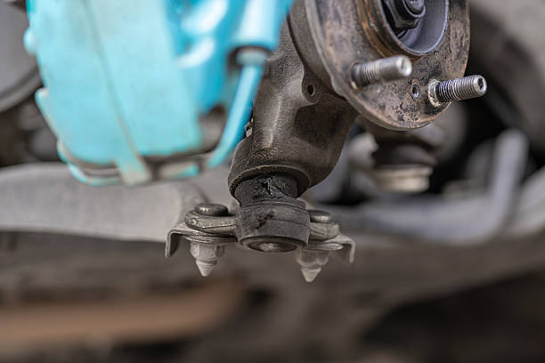 Testre szabott, nem általános: Hogyan határozza meg a felfüggesztés típusa a persely teljesítményének minden aspektusát