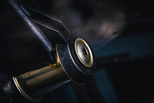 A vezérlőkar perselytechnológiájának fejlődése: a passzív elszigeteléstől a nagy teljesítményigényekig az elektromos járművek korszakában